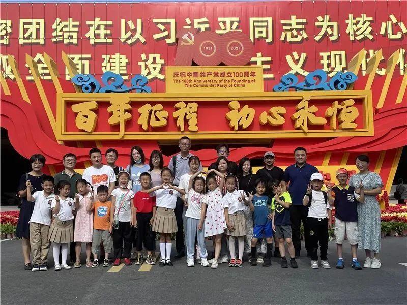 救援受困的向导